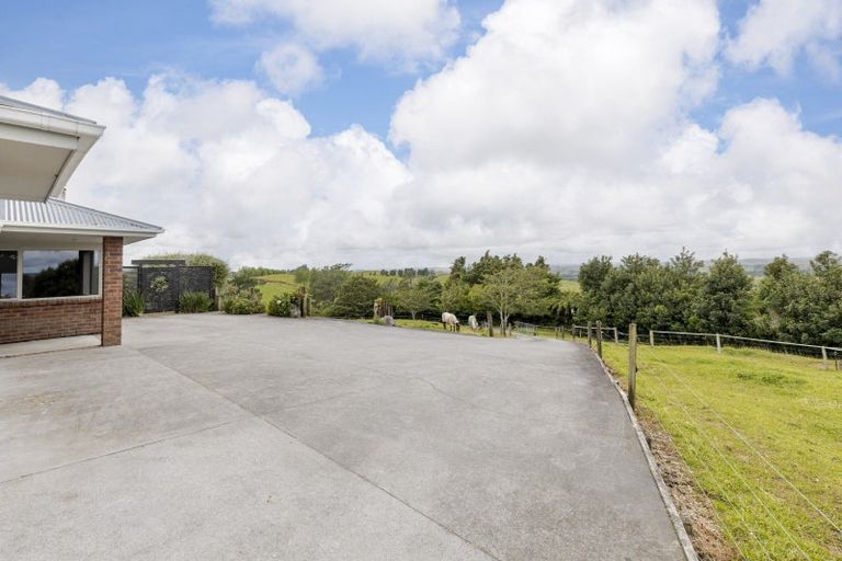 Photo of property in 287 Lincoln Road, Inglewood, 4389