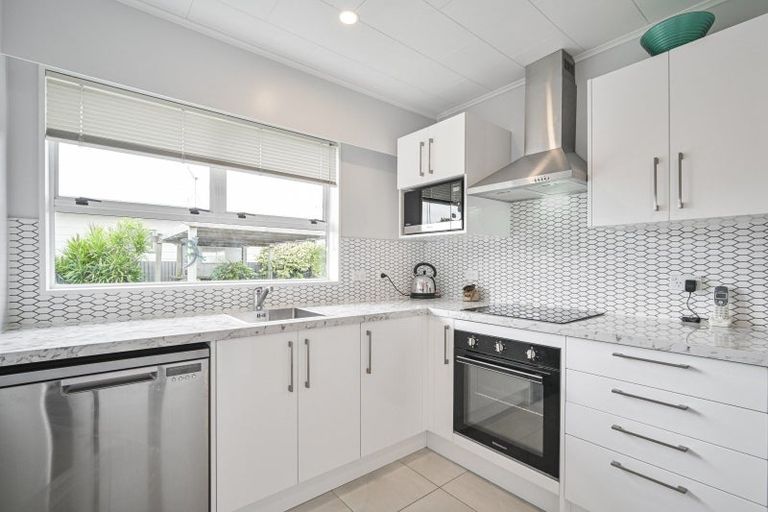 Photo of property in 4/301 Charles Street, Saint Leonards, Hastings, 4120