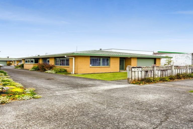 Photo of property in 28 Browne Street, Waitara, 4320