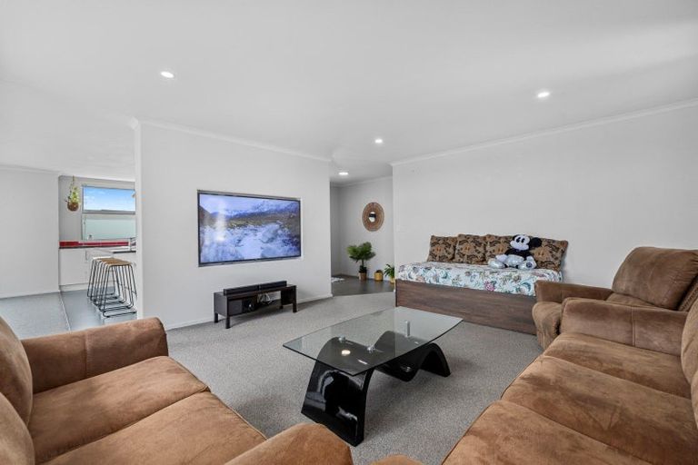 Photo of property in 12 Fleur Place, Te Puke, 3119