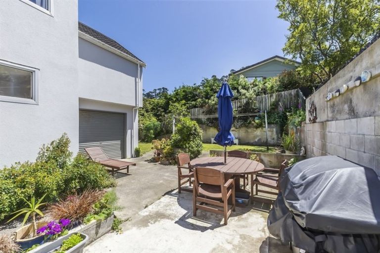 Photo of property in 6 Bharat Terrace, Broadmeadows, Wellington, 6035