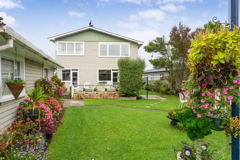Photo of property in 10 Fairview Avenue, Feilding, 4702