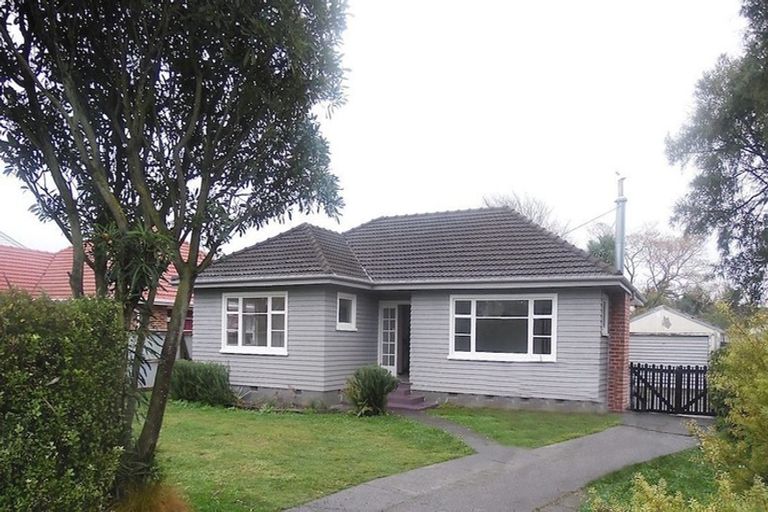 Photo of property in 328 Blenheim Road, Upper Riccarton, Christchurch, 8041