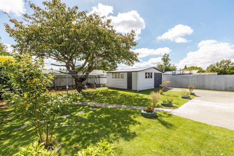 Photo of property in 8 Cortes Crescent, Flaxmere, Hastings, 4120