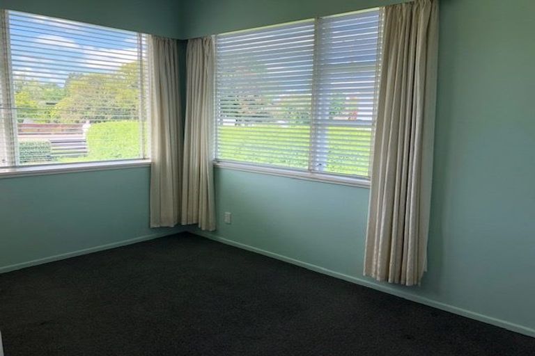 Photo of property in 12 East Street, Greytown, 5712