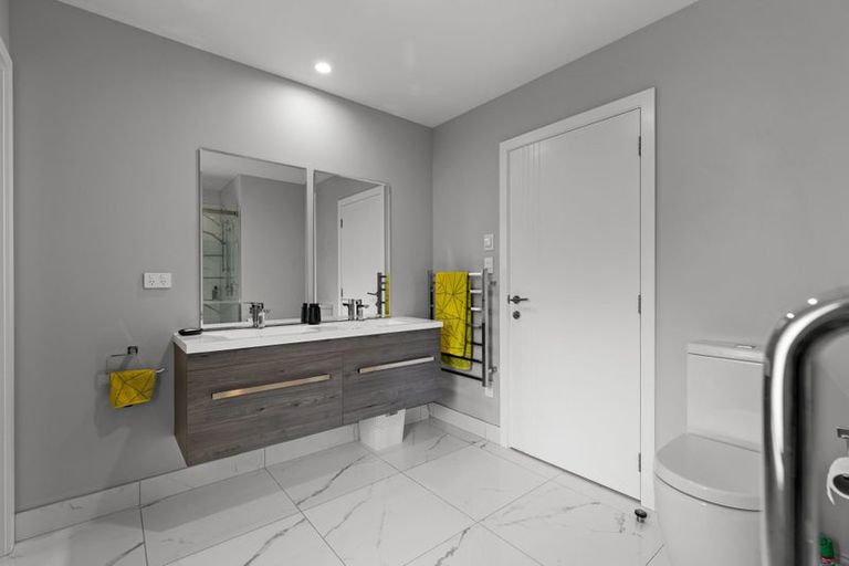 Photo of property in 60c Roy Street, Palmerston North, 4410