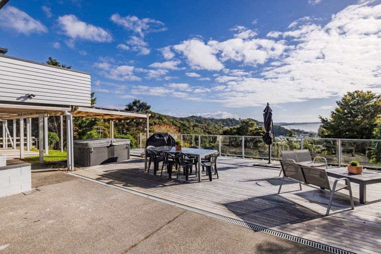 Photo of property in 2 Binnie Street, Paihia, 0200