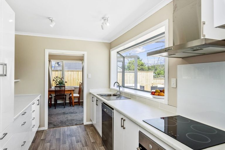 Photo of property in 60 Te Kupe Road, Paraparaumu Beach, Paraparaumu, 5032