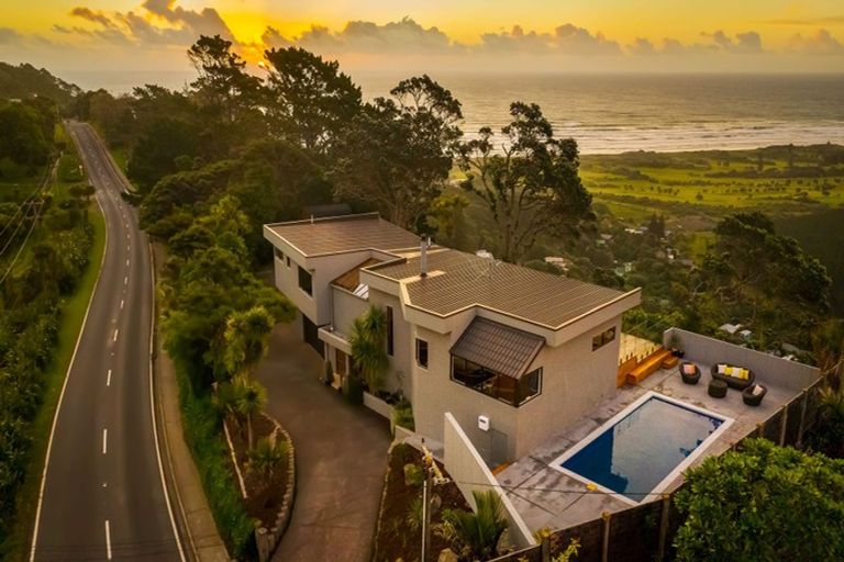 Photo of property in 107 Oaia Road, Muriwai, Waimauku, 0881