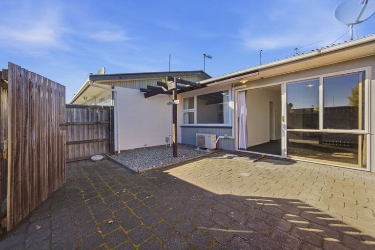 Photo of property in 6/65 Champion Street, Edgeware, Christchurch, 8013