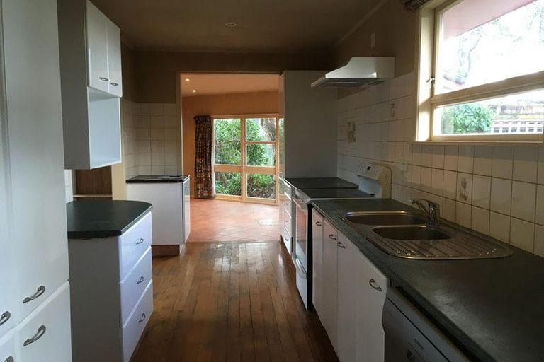 Photo of property in 29 Apollo Parade, Milson, Palmerston North, 4414