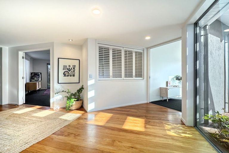 Photo of property in 26 Montgomery Crescent, Kinloch, Taupo, 3377