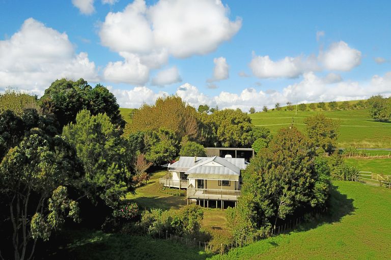 Photo of property in 1150 Oneriri Road, Kaiwaka, 0573