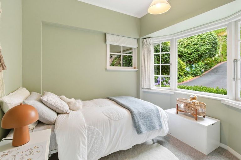 Photo of property in 34 Torwood Road, Khandallah, Wellington, 6035