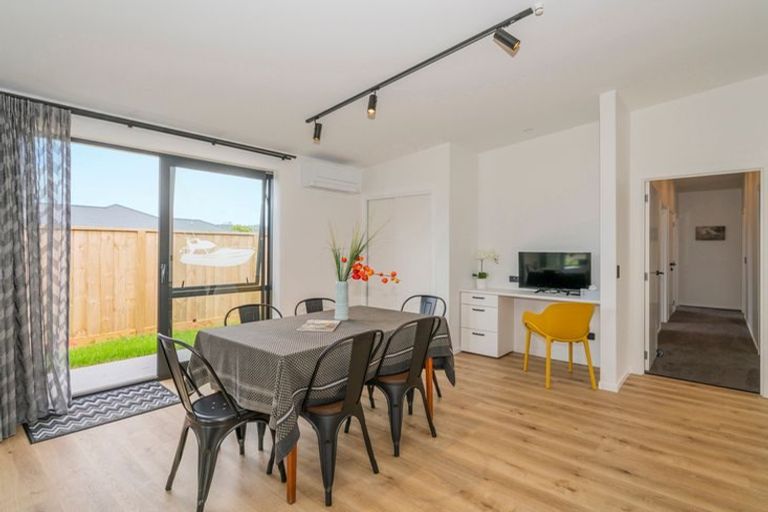 Photo of property in 15 Palm Drive, Whitianga, 3510