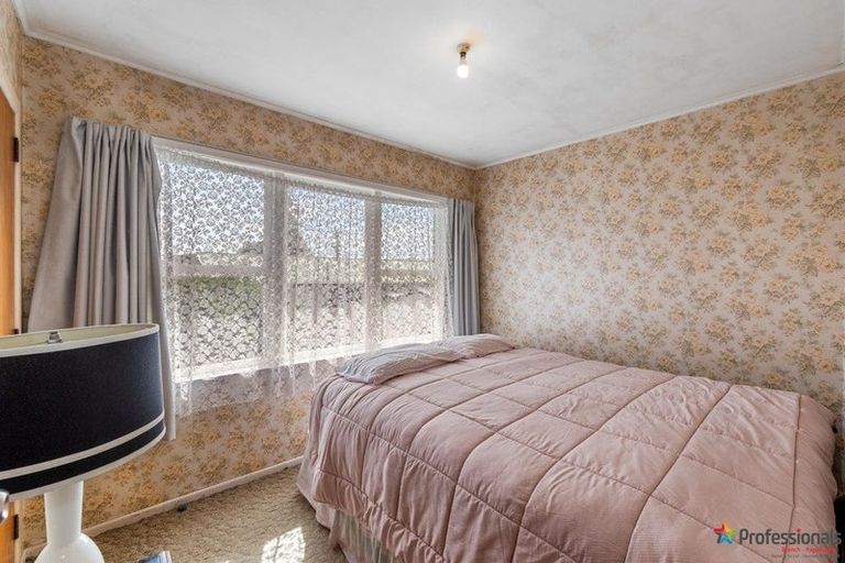 Photo of property in 42 Pooks Road, Ranui, Auckland, 0612