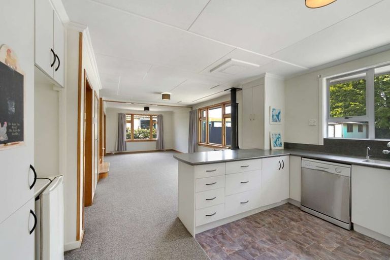 Photo of property in 6 Ontario Street, East Gore, Gore, 9710