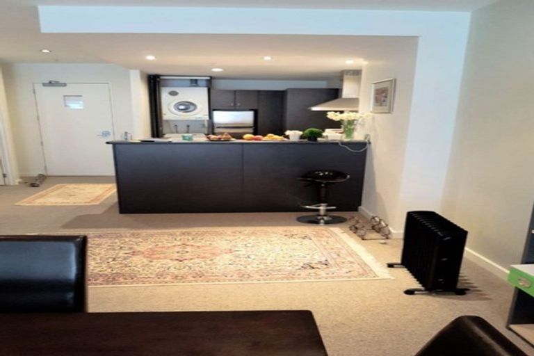 Photo of property in Kate Sheppard Apartments, 4d/42 Molesworth Street, Thorndon, Wellington, 6011