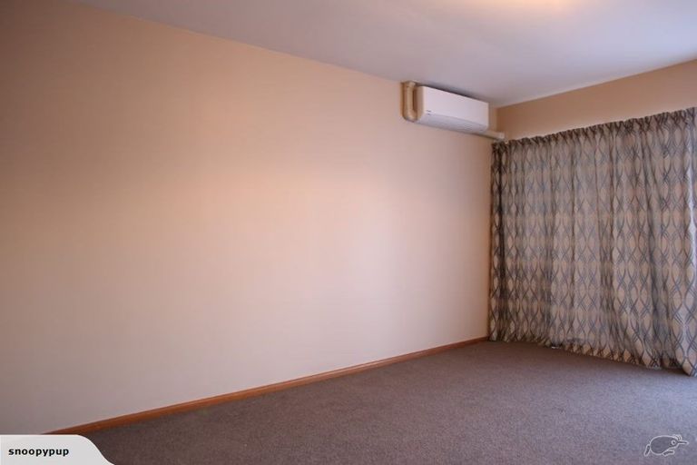 Photo of property in 3/16 Hargest Crescent, Sydenham, Christchurch, 8023