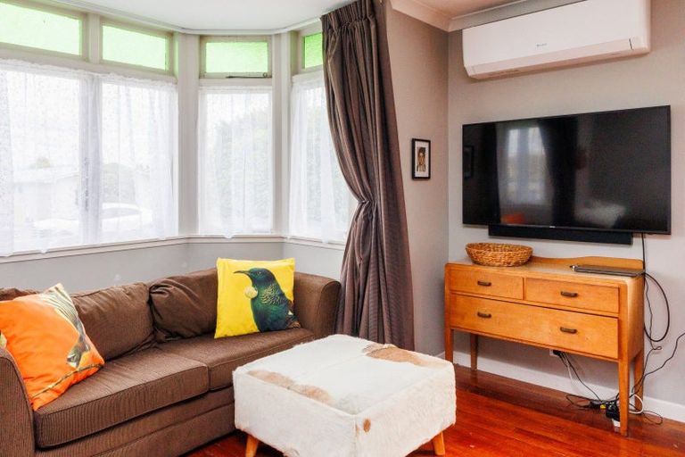 Photo of property in 33 Fitzroy Street, Terrace End, Palmerston North, 4410