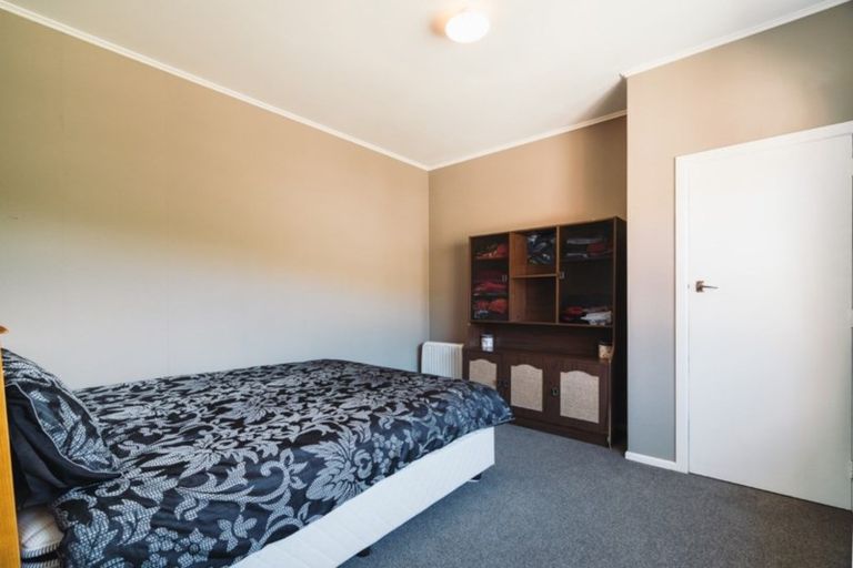 Photo of property in 16 Frasers Road, Glenross, Dunedin, 9011