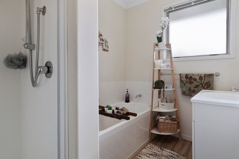 Photo of property in 24 Gleneagles Drive, Aongatete, Katikati, 3178