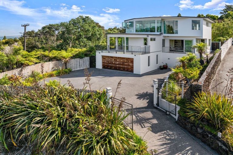 Photo of property in 117 Tanekaha Road, Titirangi, Auckland, 0604