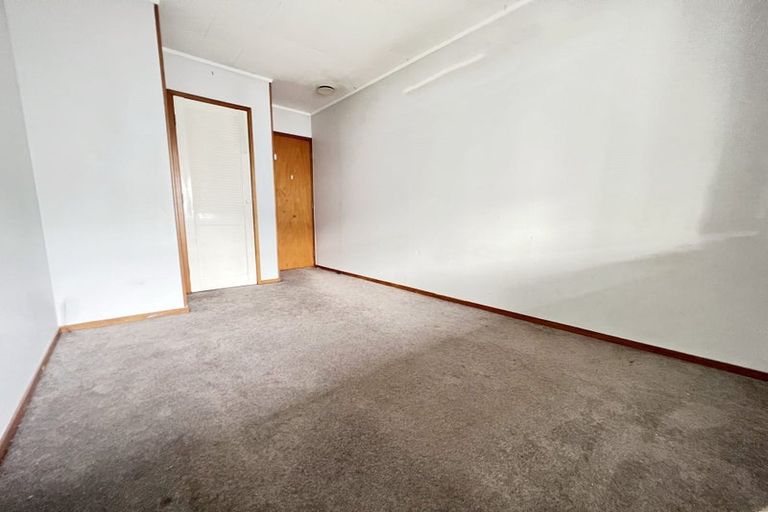 Photo of property in 13 Sikkim Crescent, Clover Park, Auckland, 2019