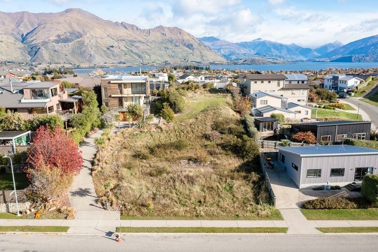 Photo of property in 122 Anderson Road, Wanaka, 9305
