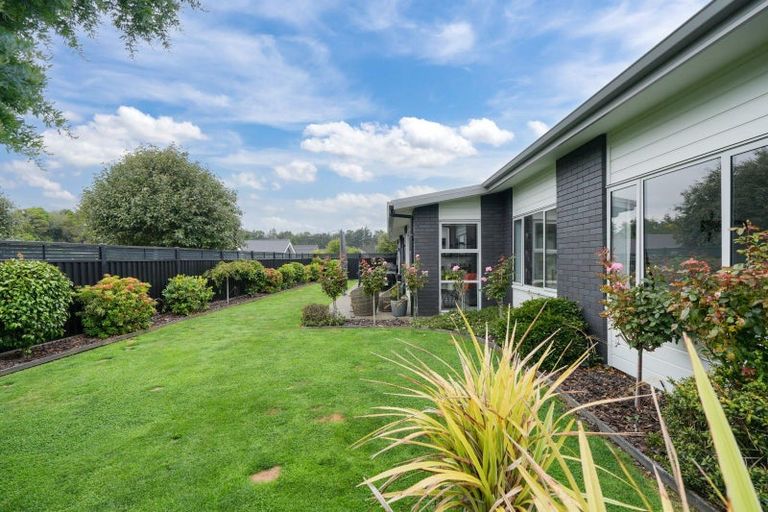 Photo of property in 50 Northside Drive, Waikiwi, Invercargill, 9810