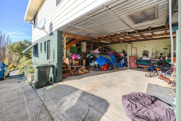 Photo of property in 42 Jessop Street, South Hill, Oamaru, 9400