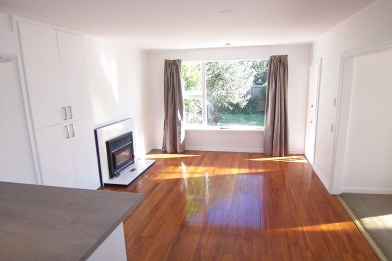 Photo of property in 279 Avonhead Road, Avonhead, Christchurch, 8042
