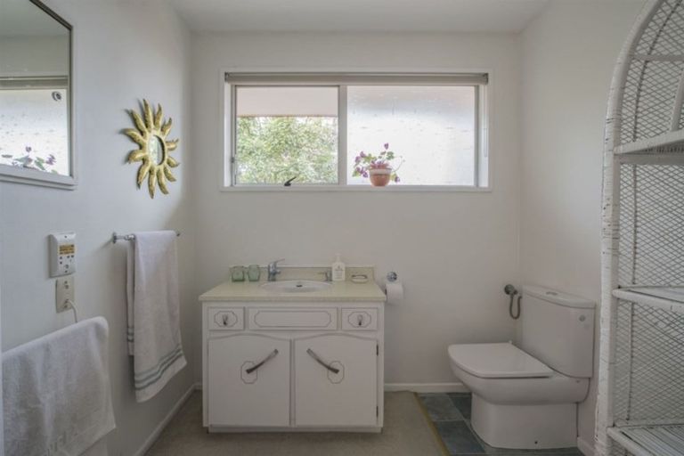 Photo of property in 14 Ansonby Street, Russley, Christchurch, 8042