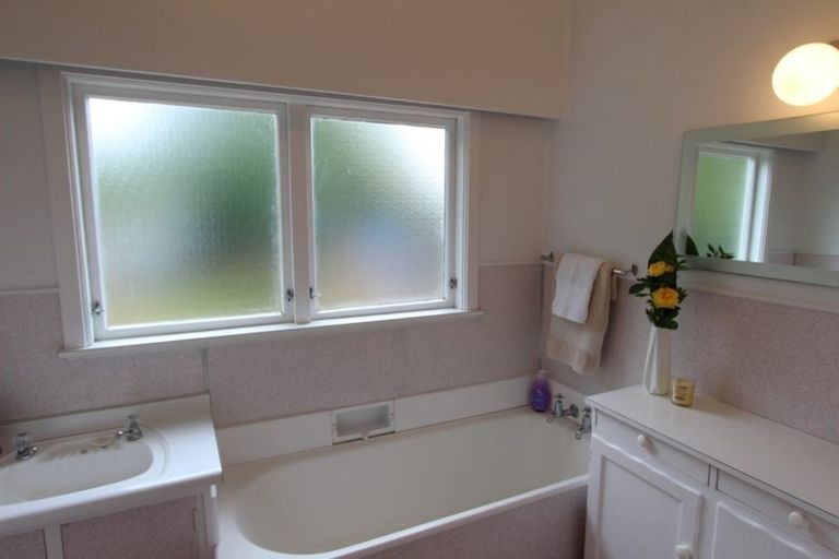 Photo of property in 60 Wakeman Street, Pahiatua, 4910