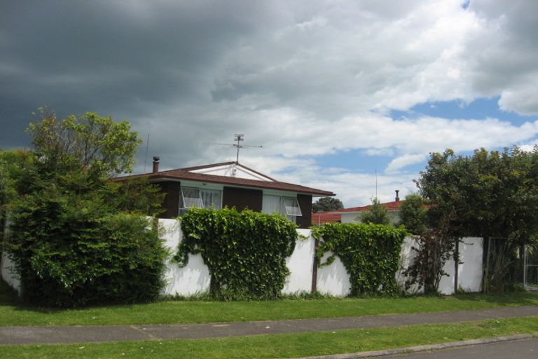 Photo of property in 30 Arnwood Street, Manurewa, Auckland, 2102