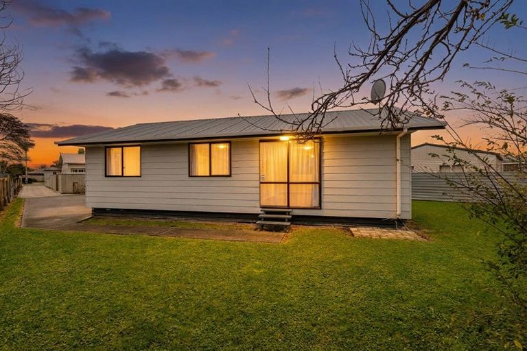 Photo of property in 1a Fairs Road, Milson, Palmerston North, 4414