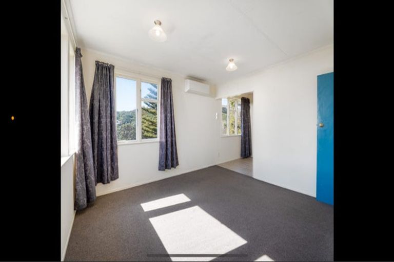 Photo of property in 101 Sievers Grove, Cannons Creek, Porirua, 5024