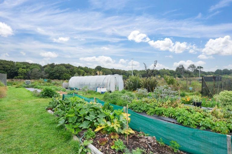 Photo of property in 193 Mason Road, Seaward Bush, Invercargill, 9871