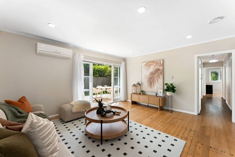 Photo of property in 1/15 Manuka Road, Bayview, Auckland, 0629