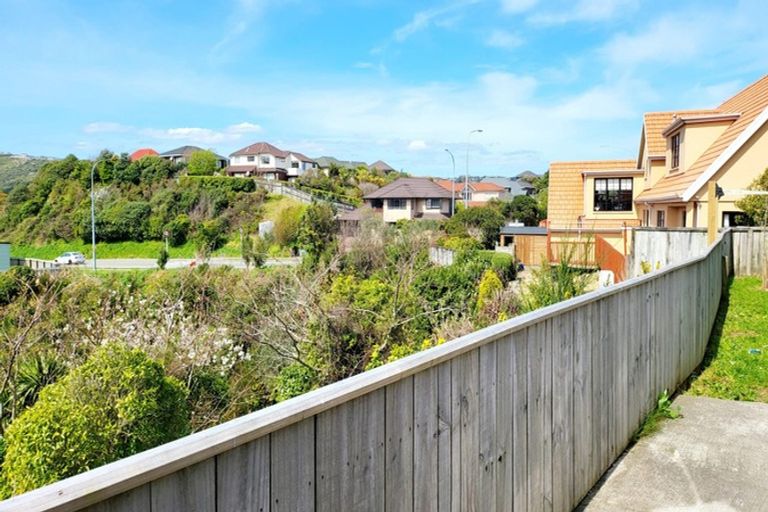 Photo of property in 4 Melksham Drive, Churton Park, Wellington, 6037