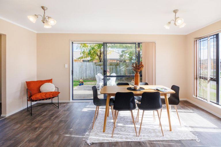 Photo of property in 53 Meridian Grove, Kelvin Grove, Palmerston North, 4414