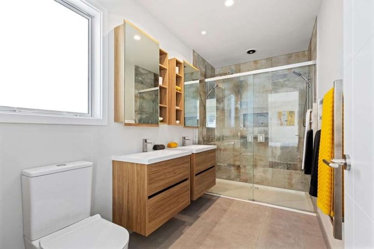 Photo of property in 8 Montiicola Drive, Papamoa Beach, Papamoa, 3118