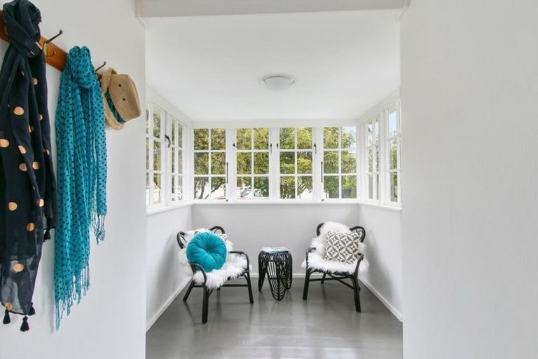 Photo of property in 31 Burnside Street, Waterloo, Lower Hutt, 5011