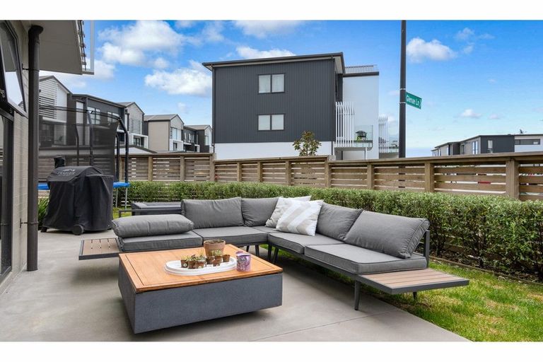 Photo of property in 18 Pottery Crescent, Hobsonville, Auckland, 0618
