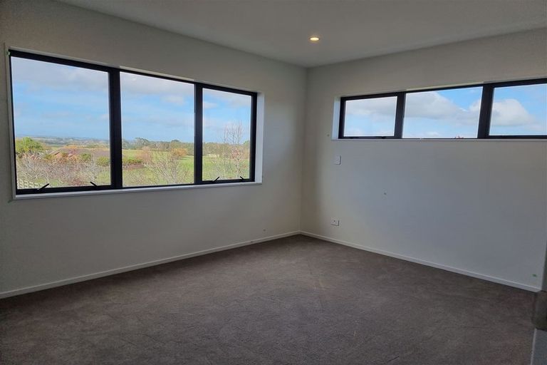 Photo of property in 1d Falabella Lane, Karaka, Papakura, 2113