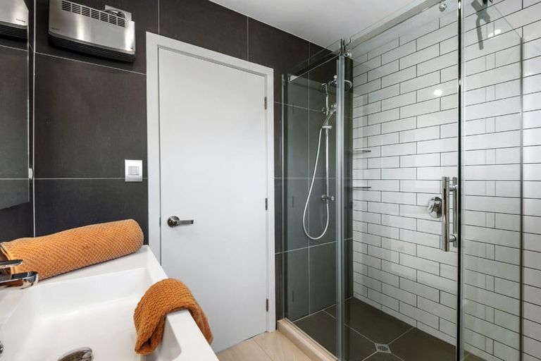 Photo of property in 86 Becroft Drive, Forrest Hill, Auckland, 0620