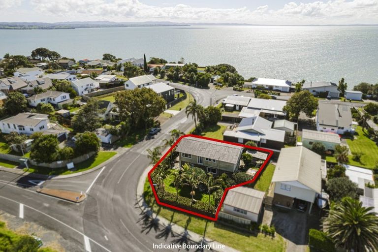 Photo of property in 3/3 Clarks Beach Road, Clarks Beach, 2122