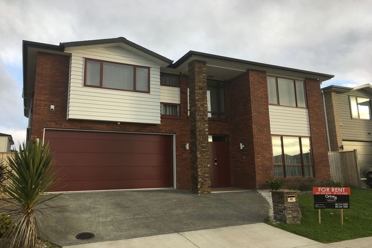 Photo of property in 48 Hughs Way, Flat Bush, Auckland, 2019