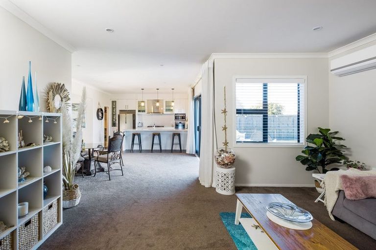 Photo of property in 54 Norfolk Drive, Cambridge, 3434