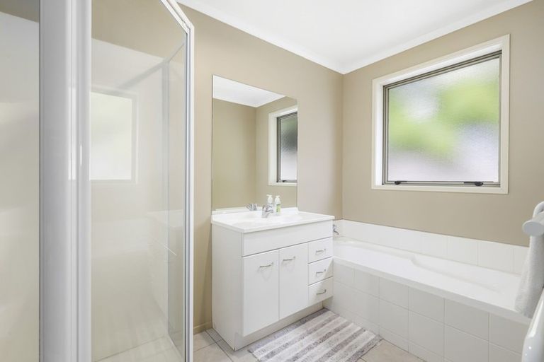 Photo of property in 43 Cate Road, Rototuna North, Hamilton, 3210